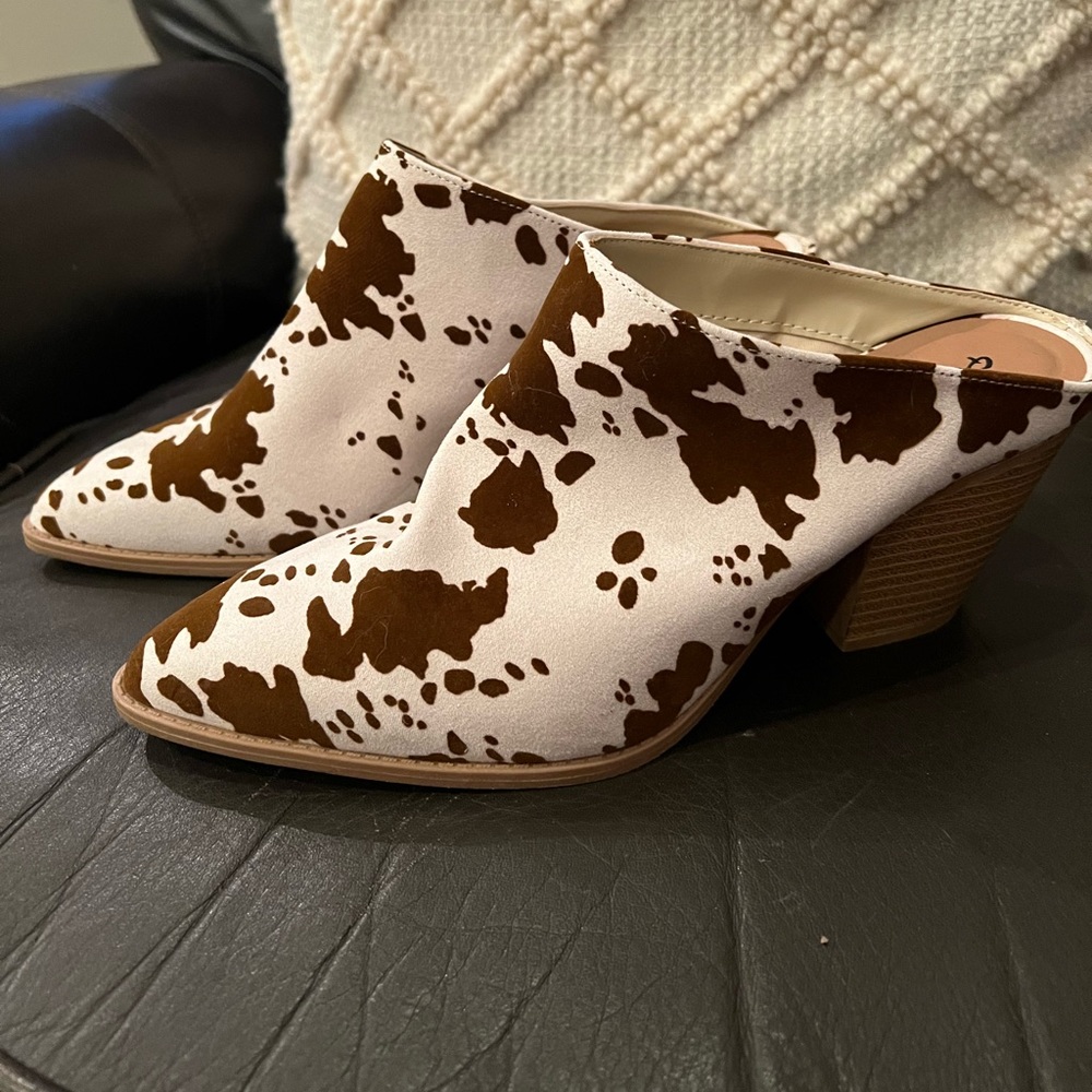 Qupid brand mules